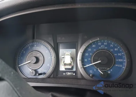 2017 Toyota Sienna Xle 7 Passenger from USA, damaged, VIN 5TDDZ3DC3HS163912